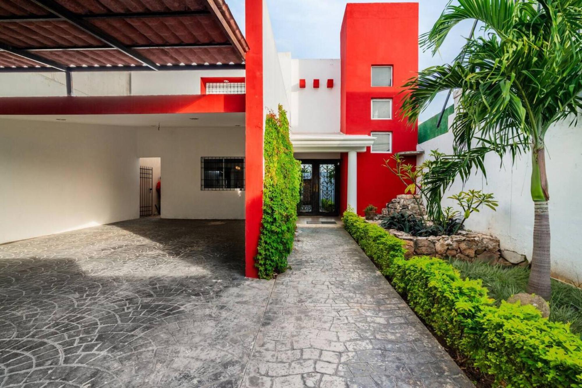 מרידה Villa Moderna Con Alberca, Gimnasio Y Cochera מראה חיצוני תמונה