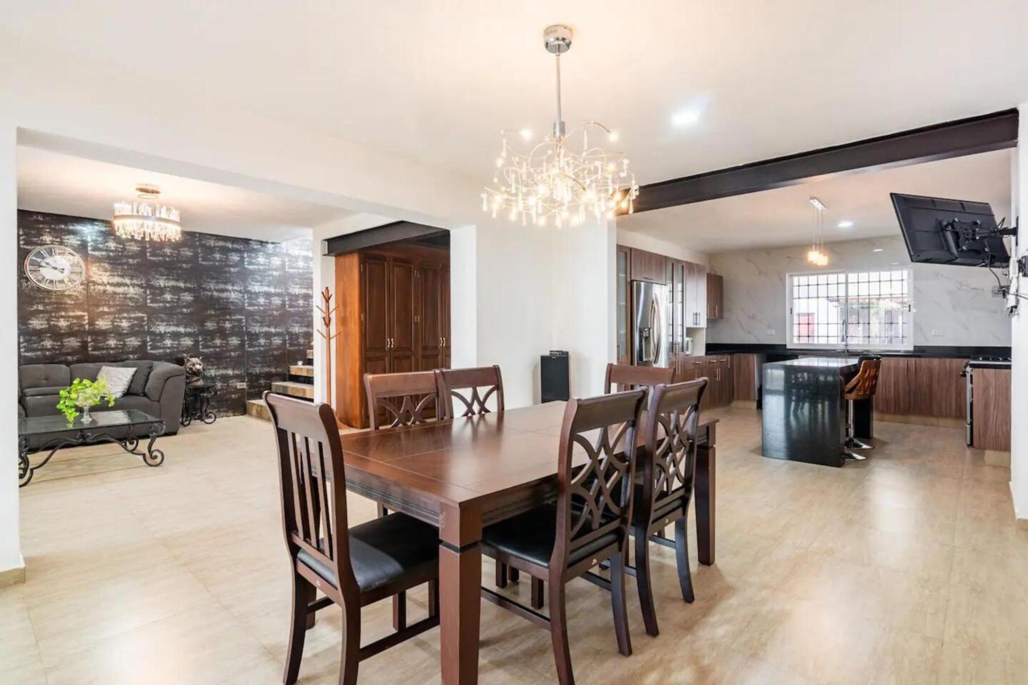 מרידה Villa Moderna Con Alberca, Gimnasio Y Cochera מראה חיצוני תמונה