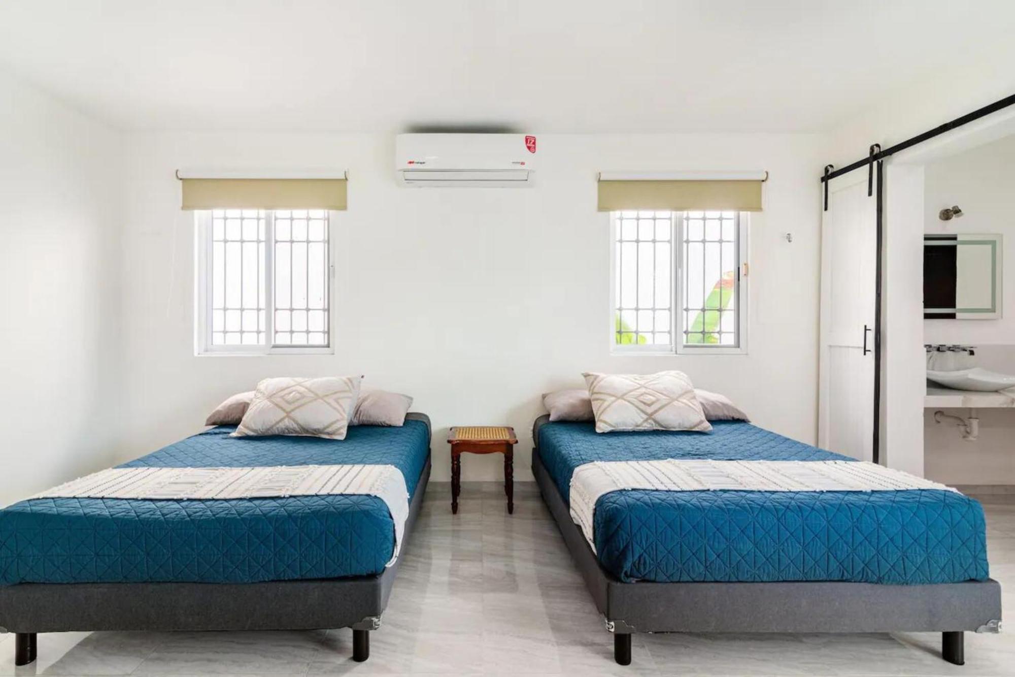 מרידה Villa Moderna Con Alberca, Gimnasio Y Cochera מראה חיצוני תמונה