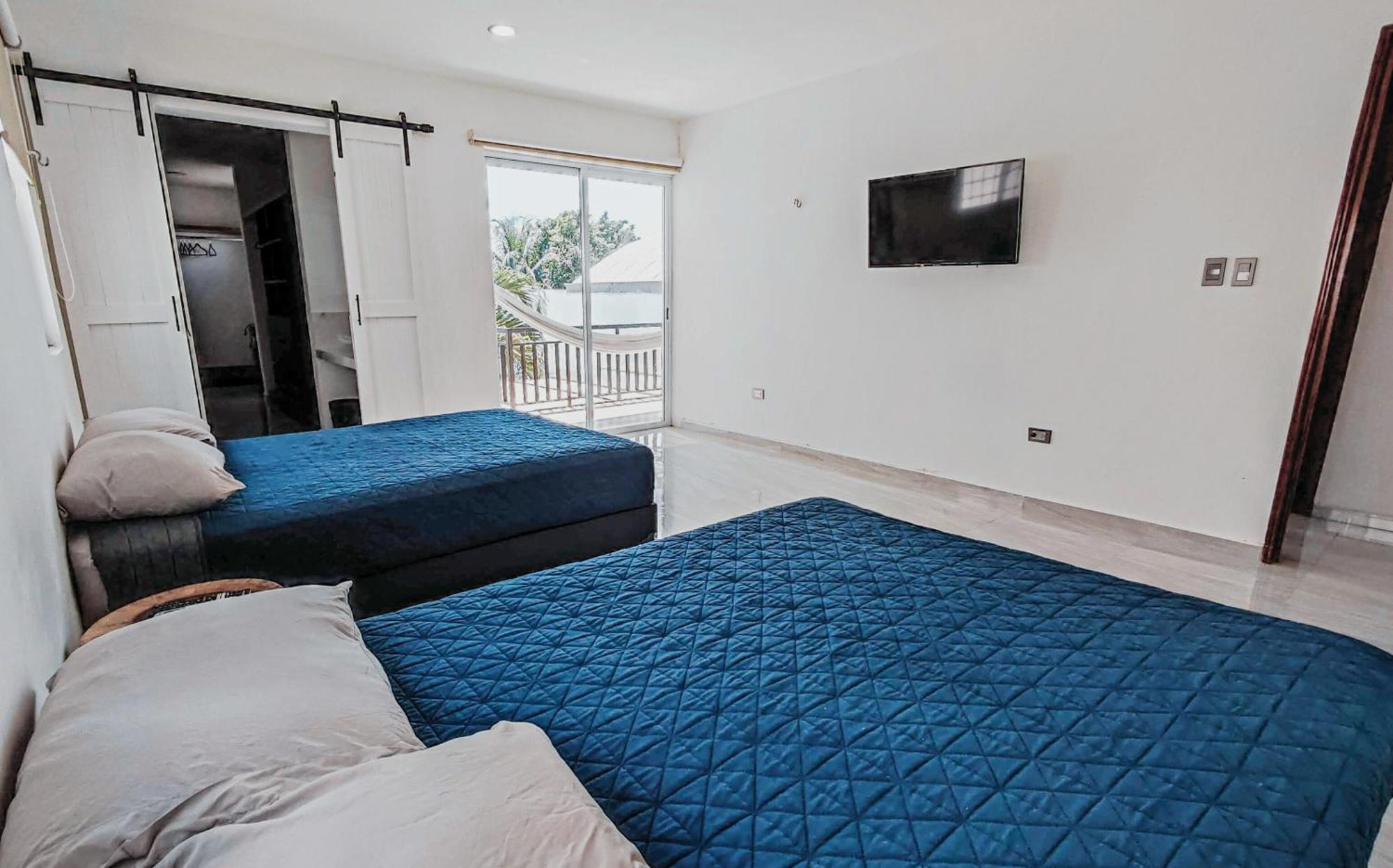 מרידה Villa Moderna Con Alberca, Gimnasio Y Cochera מראה חיצוני תמונה