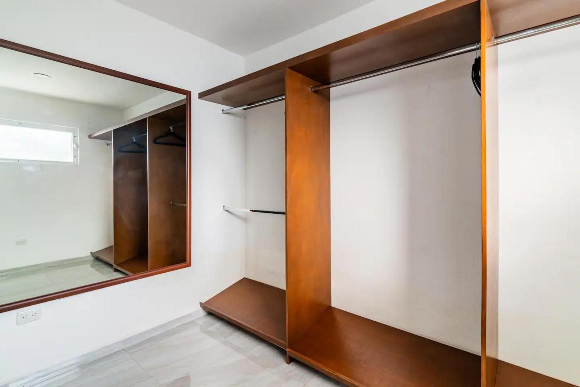 מרידה Villa Moderna Con Alberca, Gimnasio Y Cochera מראה חיצוני תמונה